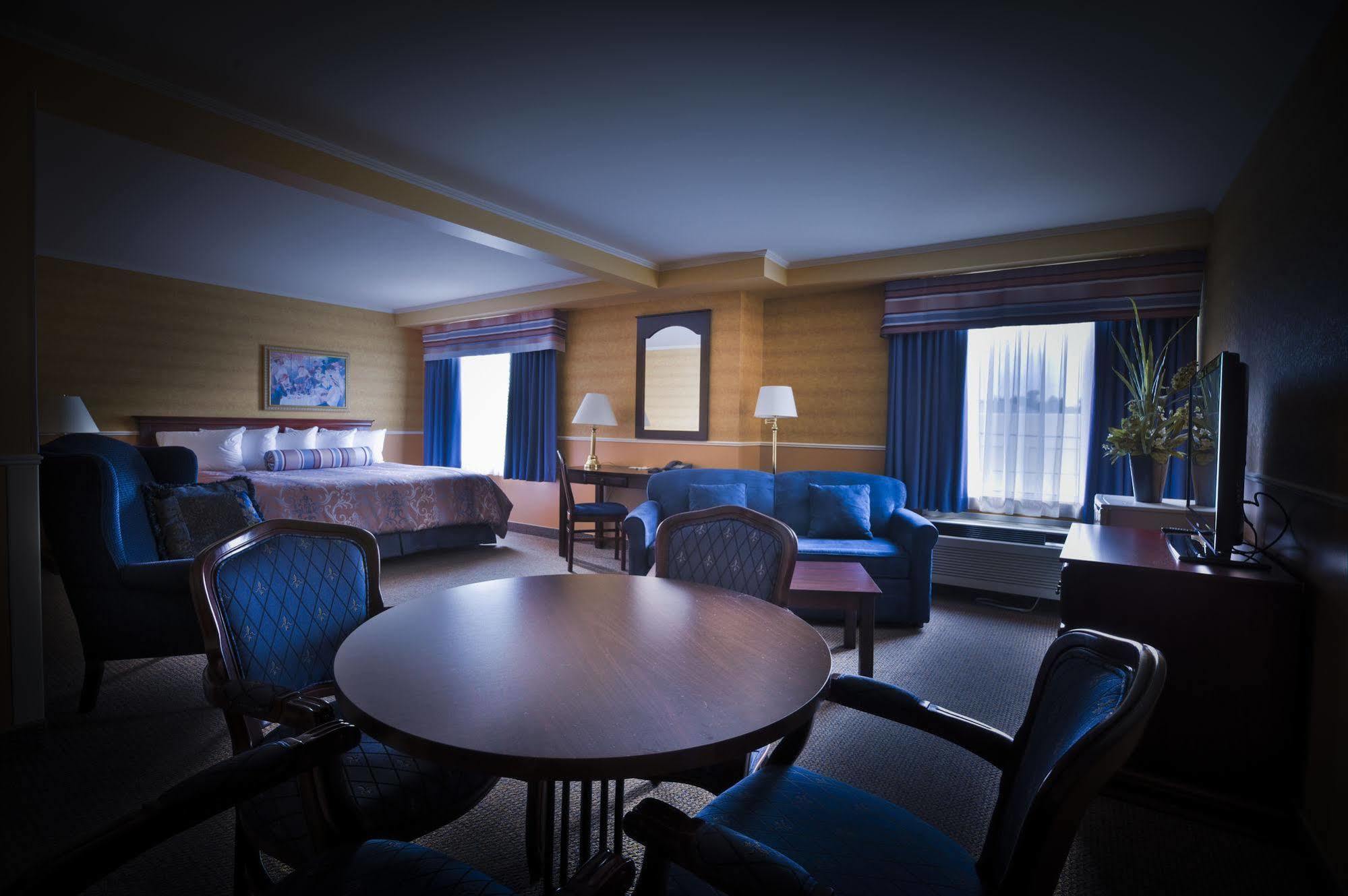 Hotel Repotel Aeroport Quebec City